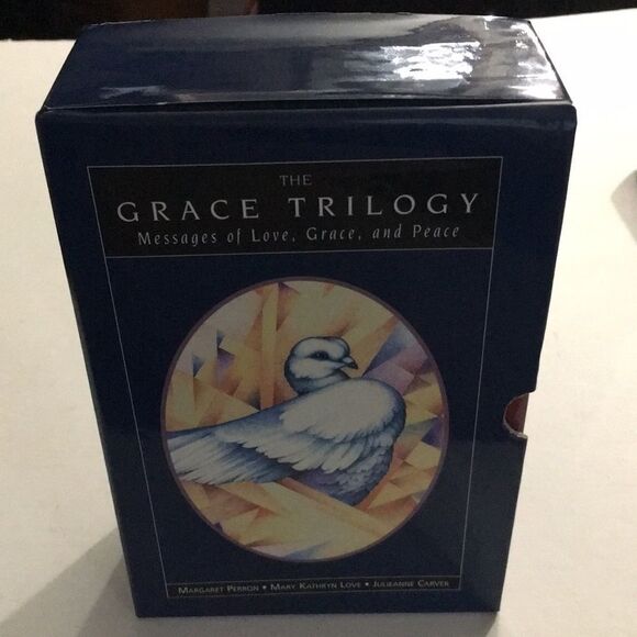 The Grace Trilogy Inspirational Book Collection - Picture 3 of 7